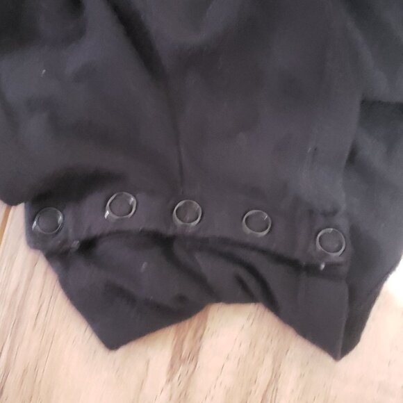 Volcom Womens Black Sleeveless Macrame Romper Shorts Size XS Beach Summer Resort - Picture 7 of 15